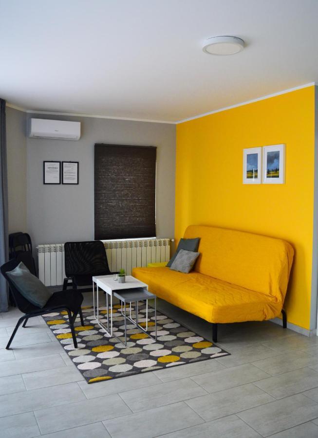 Apartmani Tika 골루바츠 외부 사진