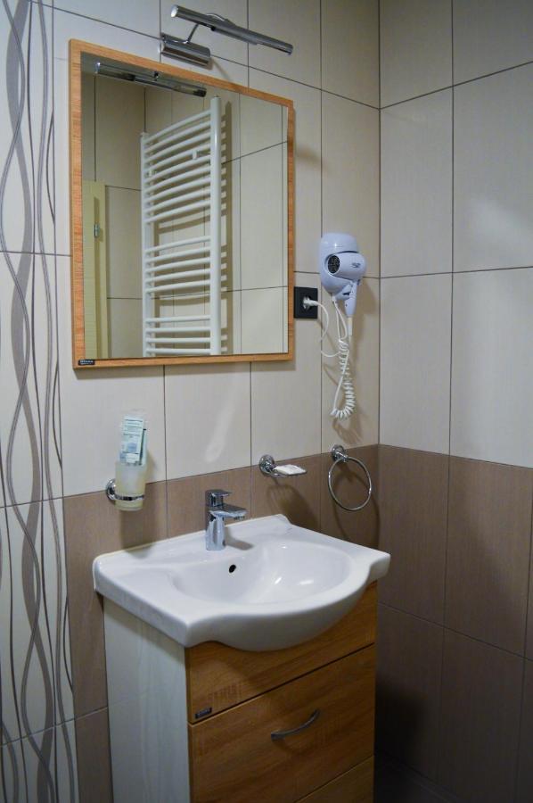 Apartmani Tika 골루바츠 외부 사진
